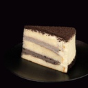 Cookies and Cream Gateau-slice